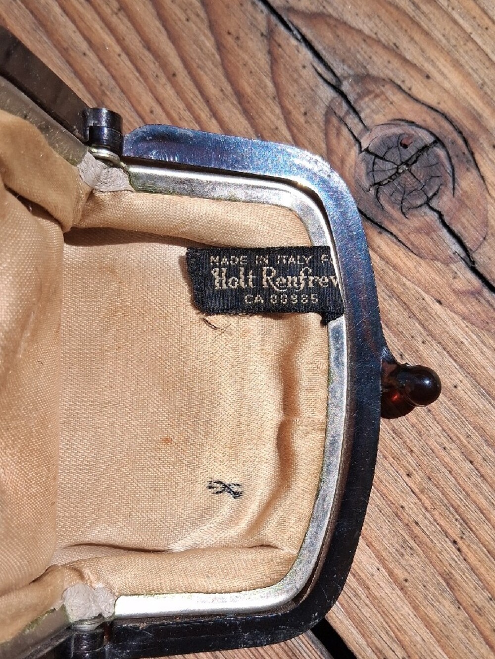 Holt Renfrew Vintage Brown Leather Kiss-Lock Coin Purse - Picture 4 of 10